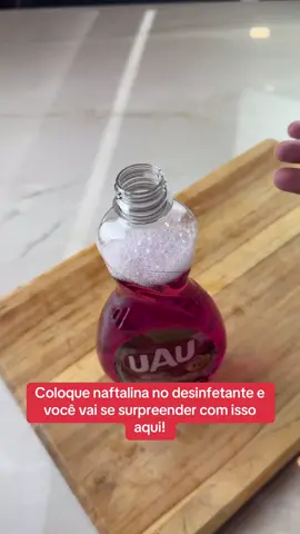 Coloque naftalina no desinfetante e você vai se surpreender com isso aqui! #utilidadepublica #facavocemesmo #ideiasincriveis #DIY #fyp #dicas #truques 