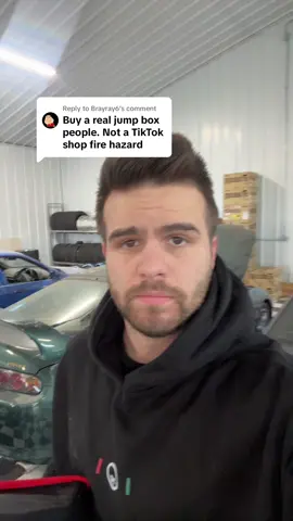 Replying to @Brayray6  guess it is in fact real😬 #jumpbox #tireinflator #gooloo #flashsale #tiktokshop #flattire #caressentials #fyp #tiktokshop 