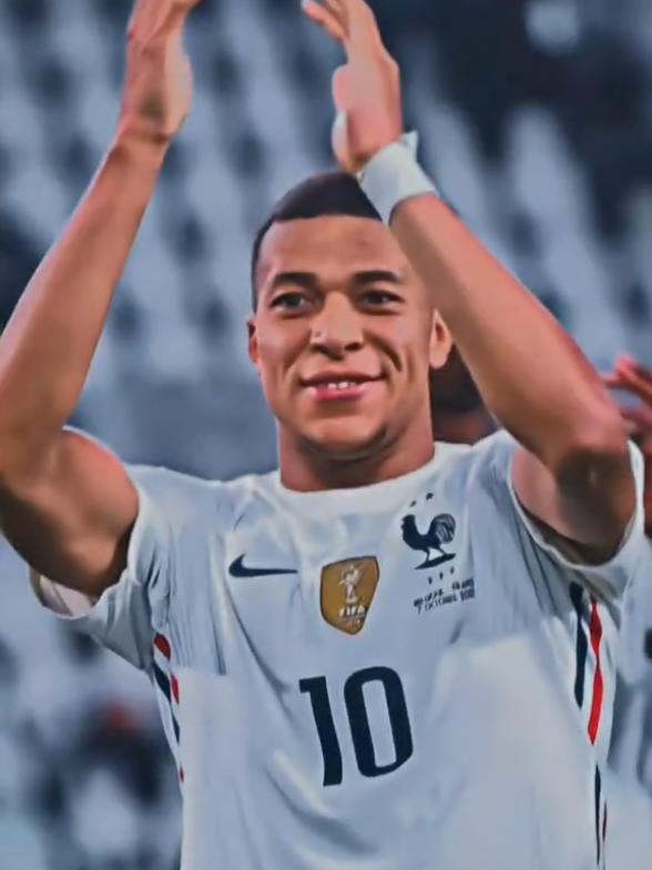 versi mbappe