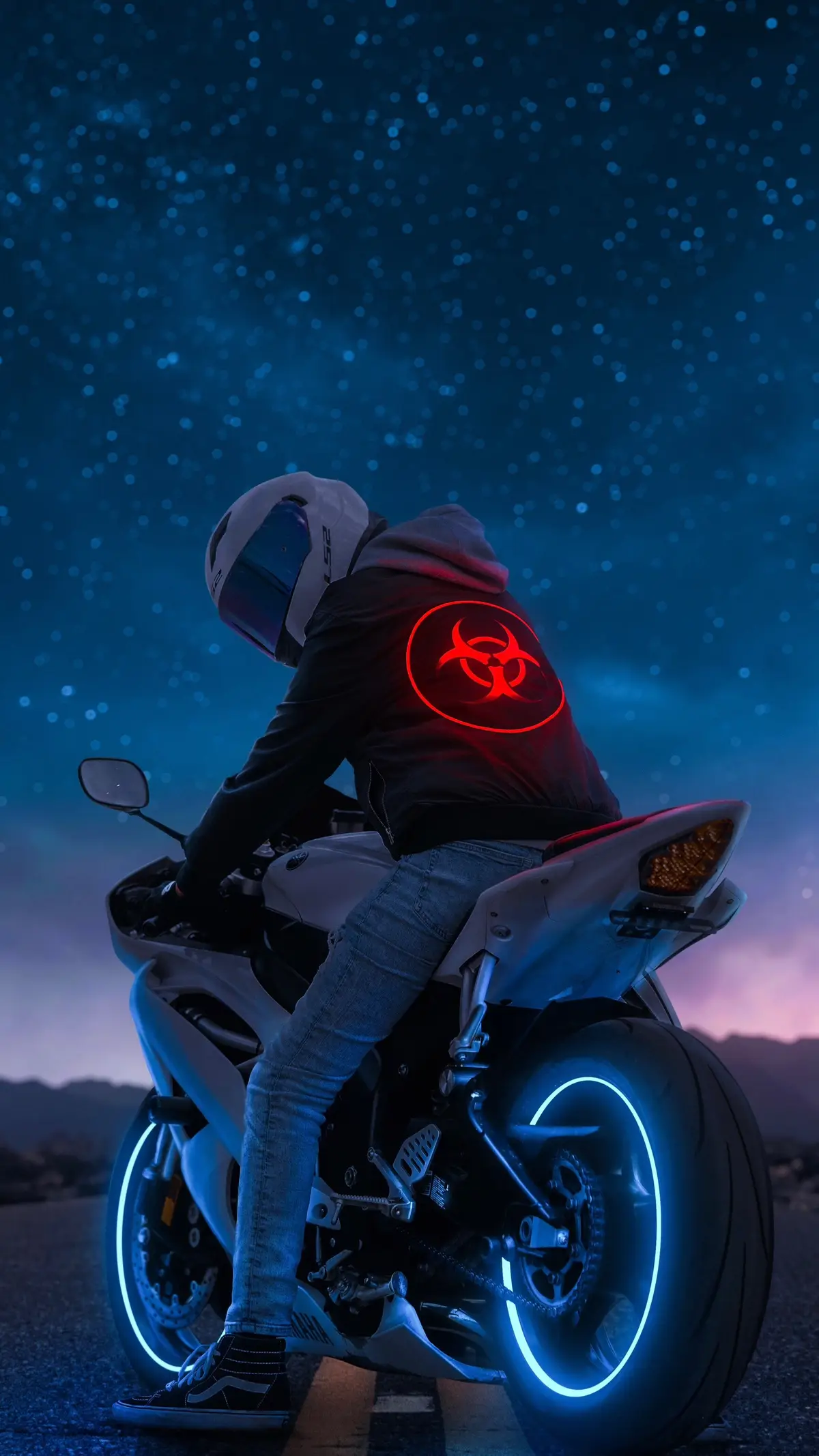 Bikers 4K Wallpaper for you to enjoy 😊 #8k📸 #4k #hd #usa🇺🇸 #iphone #4kwallpaper #hdwallpapers #samsung #explore #اكسبلور #pourtoi #wallpaper #mixed #biker #motorcycle #night #light #bikers 
