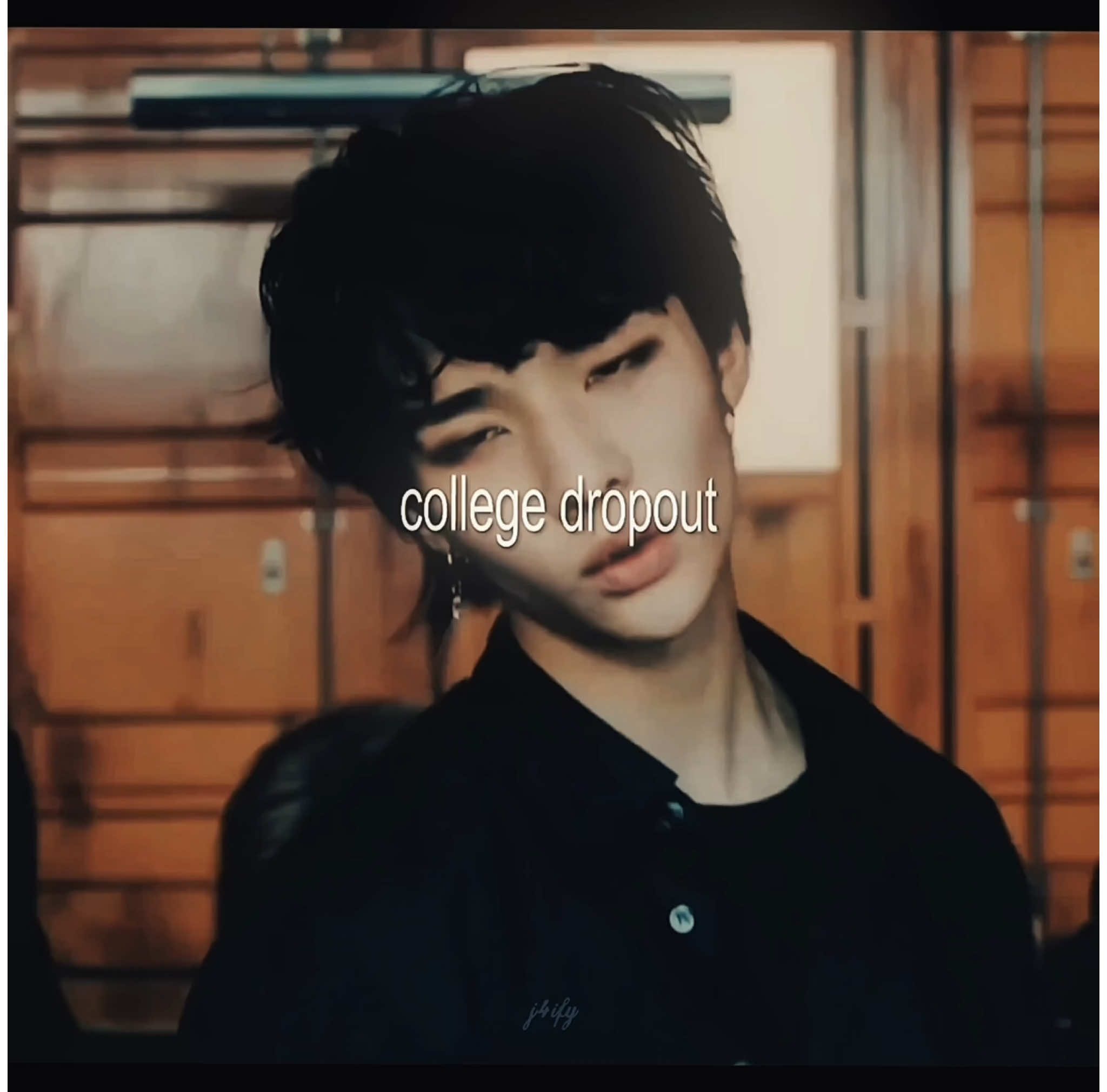 #hyunjin: but your honor, it’s emo hyunjin. | #j4ify #straykids #straykidsedit #skz #skzedit #foryoupage #fyp #fypシ #viral #kpop #kpopfyp #skzhyunjin #aftereffects #videostar #hyunjinstraykids #hyunjinedit #hyunjinedits #hwanghyunjin #hwanghyunjinedit #hwanghyunjinedits #edit #edits #kpopedit