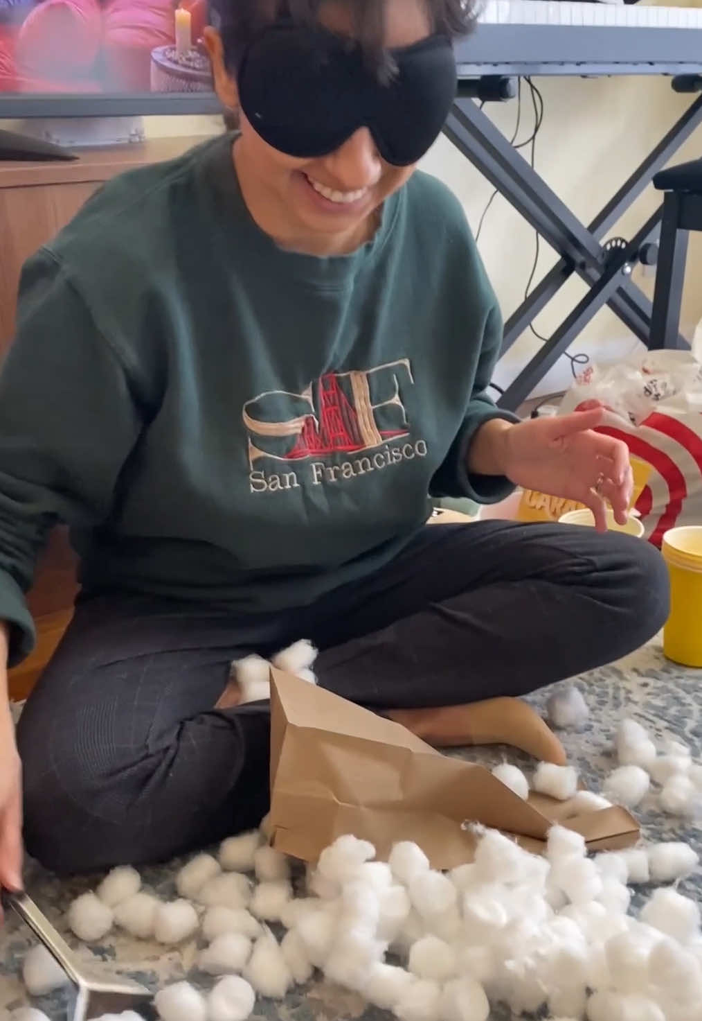 What has she cotton herself into? 🤣 #cottonballs #game #challenge #blindfold #spatula #collab 🎥: Cecilia Shen