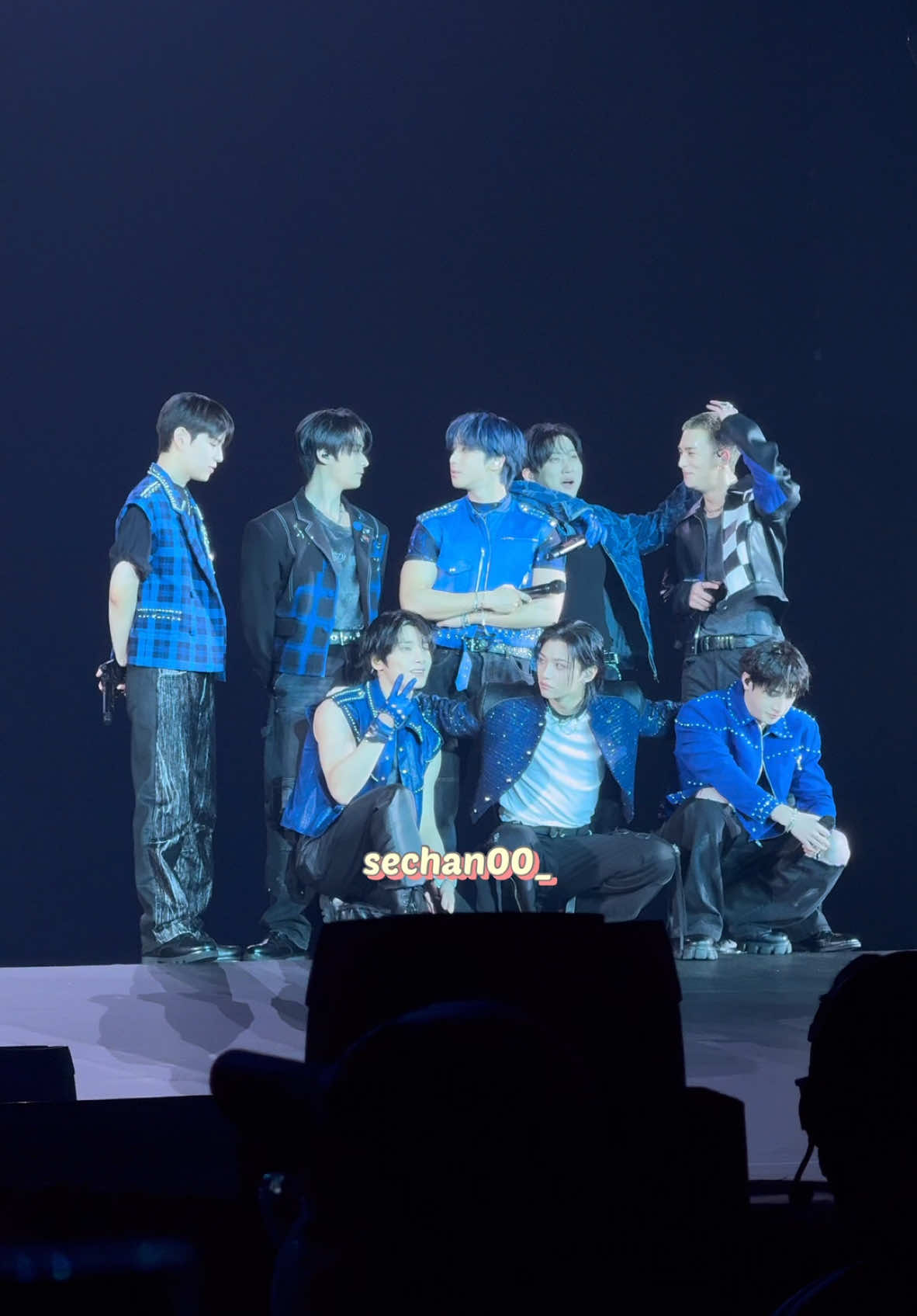 everyone’s so cute, even ten pairs of eyes wouldn’t be enough to take it all in  #StrayKids #skz #stay #kpopfyp #fyp #dominATE #dominate_hongkong #han #hanjisung #hyunjin #bangchan #seungmin #leeknow #felix #jeongin #changbin 