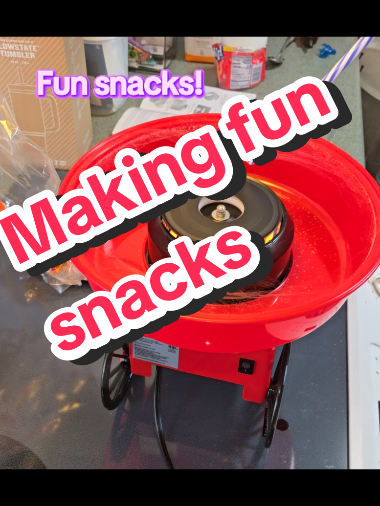 Fun snacks! I did not know what i was doing, but the kids loved the cotton candy! What's better than eating spun sugar 😂 #cottoncandy  #funsnacksathome  #livingthebestlife 