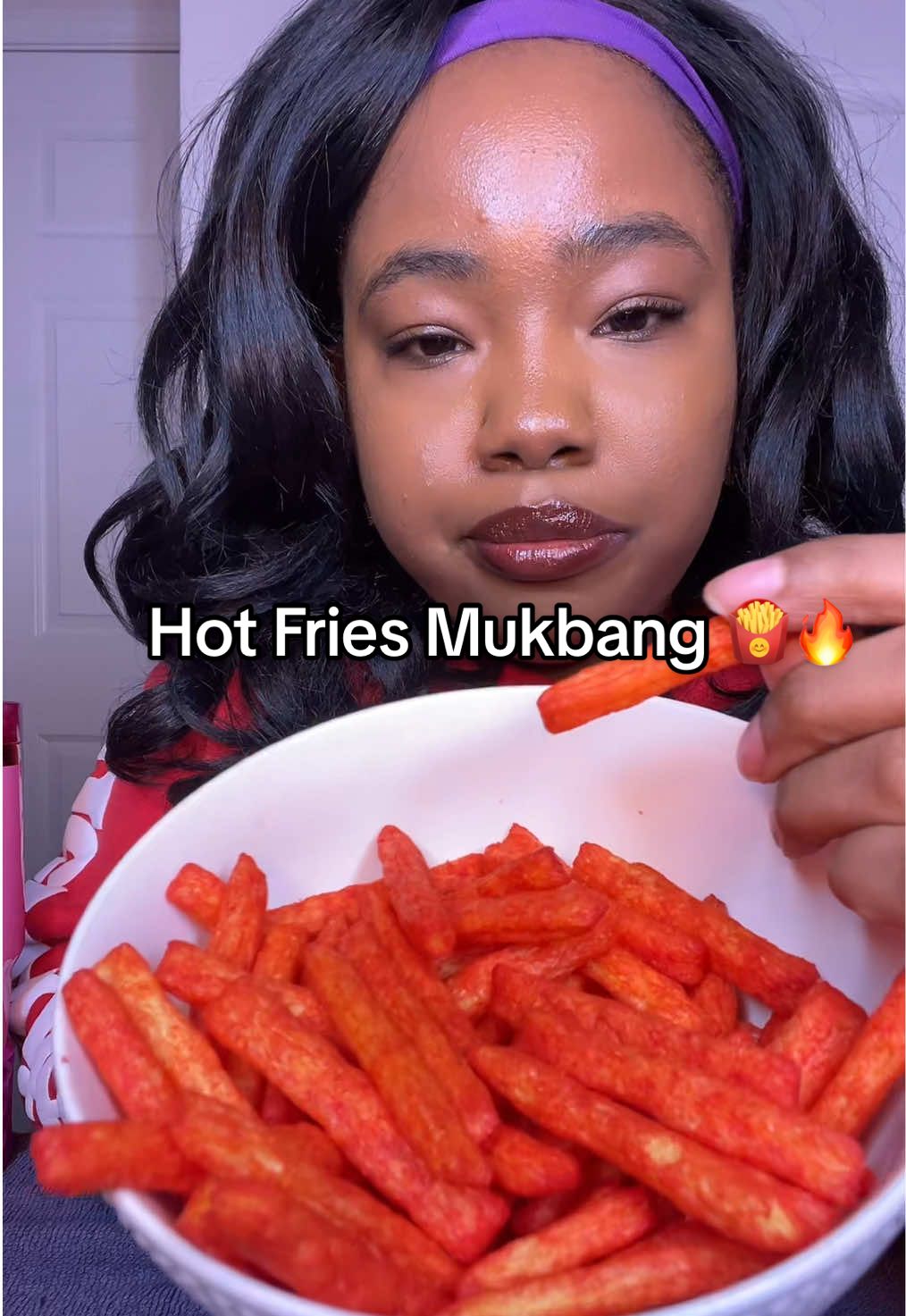 Replying to @miyahkhk  Hot Fries is so good gotta have the biggest bag 😭🤭🔥 I got my hot fries at  @Sam’s Club . FYI : the hot fries I pour in the bowl isn’t all that was in the bag lol . They filled the bag all the way to the top . Y’all need to start getting y’all hot fries from Sam’s Club. They fill the hot chips to the top. I can’t stand getting my chips from any other place because they be putting less chips up in the bag but charge more lol Sam’s Club is the way to go. 🥰 #hotfries #hotfriesmukbang #eatwithme #eatingshow #eatingsounds #asmr #asmreating #foodtiktok 