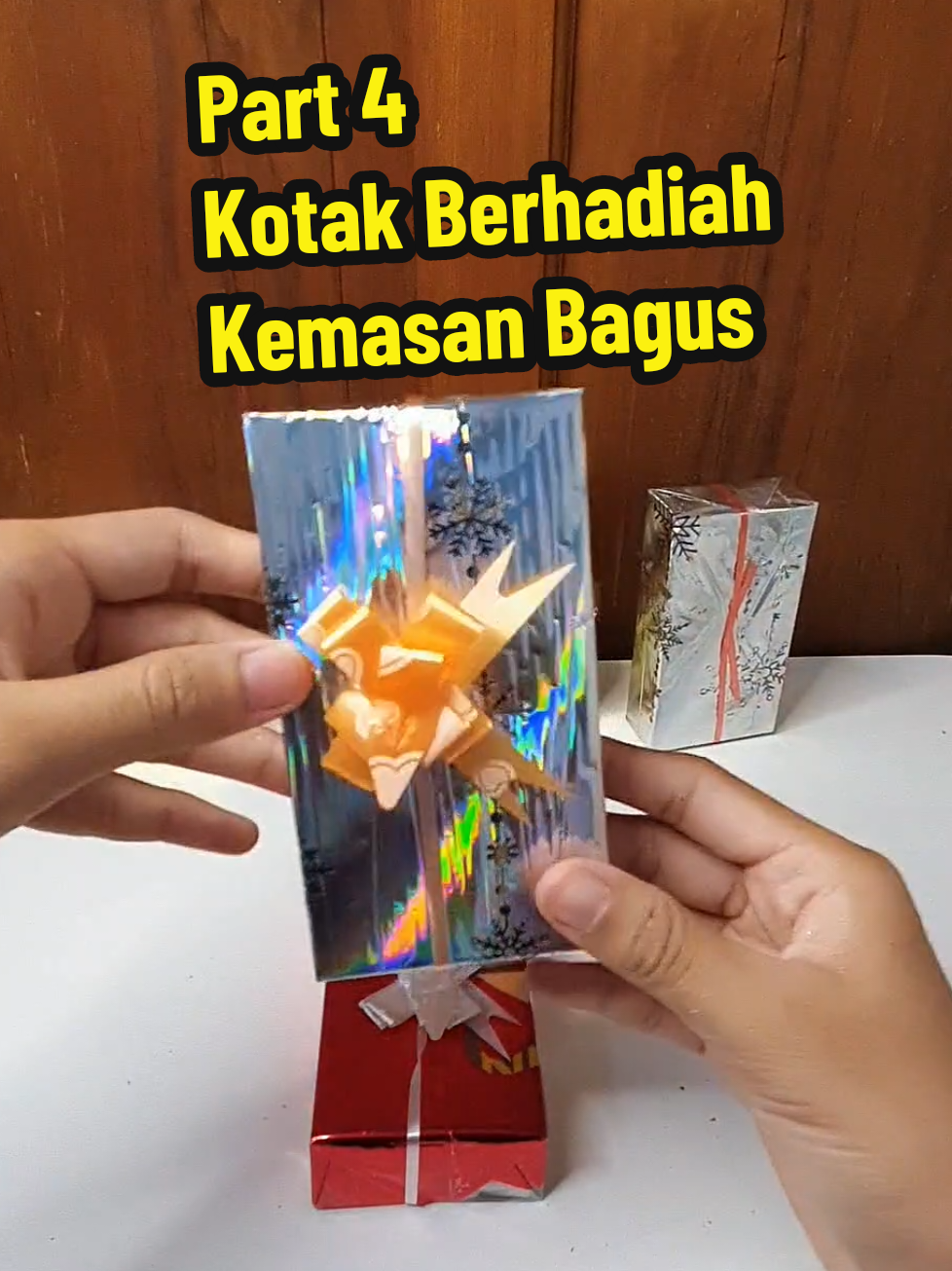 #unboxing #unboxingvideo #kotak #berhadiah #kemasan #bagus  #part #empat #random #isi #f #fy #fypシ #foryou #foryoupage 