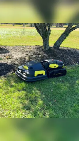 Looking for a lawn mower that’s smart, durable, and built to tackle any terrain? 🌱 Check out Yarbo! With precise cutting, waterproof design, intelligent obstacle detection, and impressive climbing ability, it’s your ultimate yard partner. 🏡 Make lawn care effortless—because your yard deserves the best. Shop Now: https://r.yarbo.com/4eP8eEC #YarboLawnMower #SmartYard #YardWork #LawnCare #LawnMowing