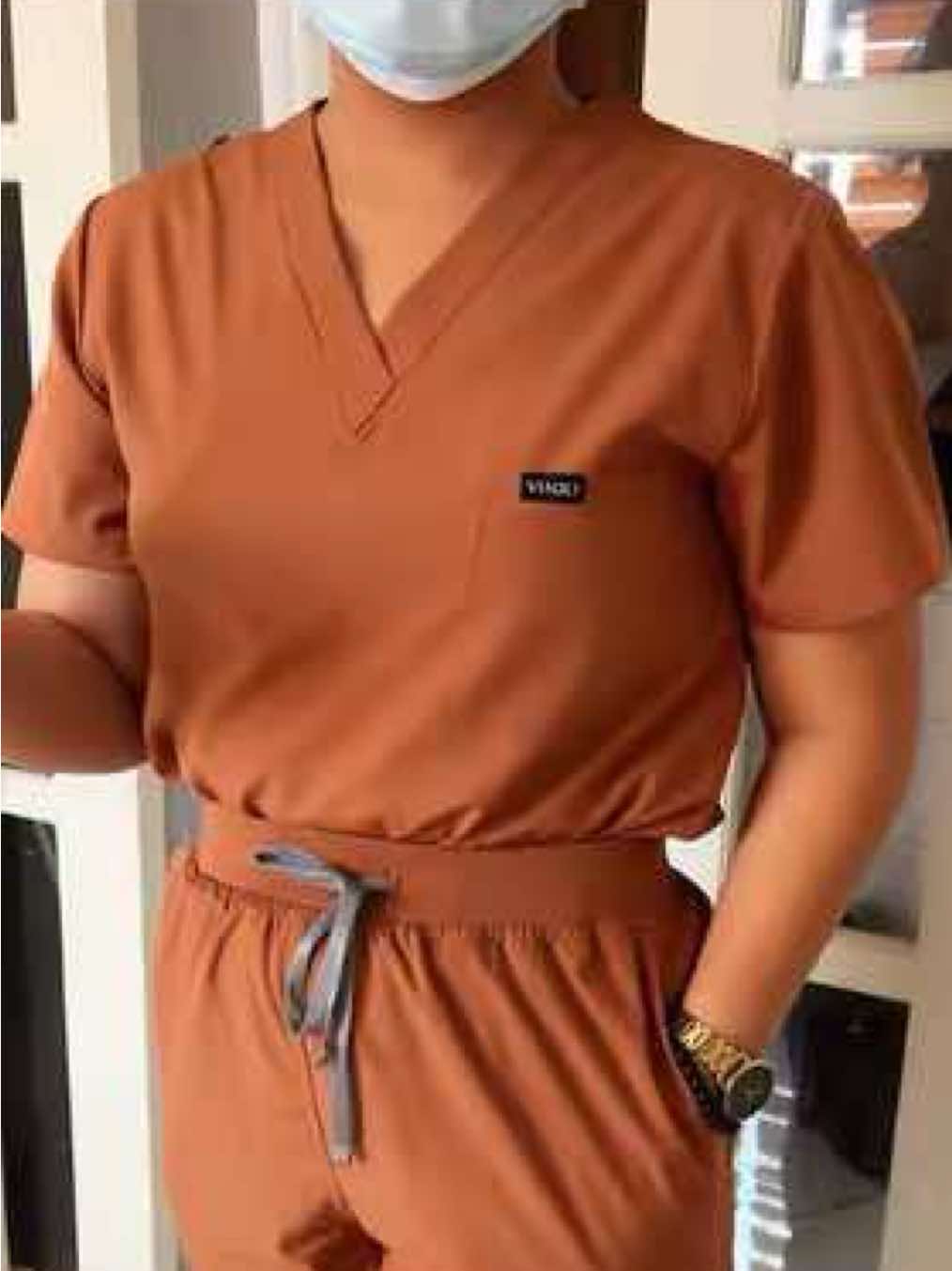 Ang ganda ng color ng scrubs na ‘to — ang comfy talaga ng scrubsuit ng niaahinn ✨ #scrubsuit #scrubs #fyp #medtech #nurse #radtech #doctor #salon 