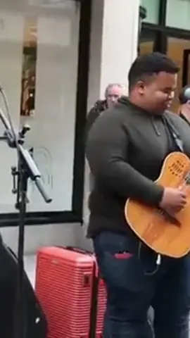 HOTEL CALIFORNIA #STREETGUITAR #streetguitarist #streetmusic #street