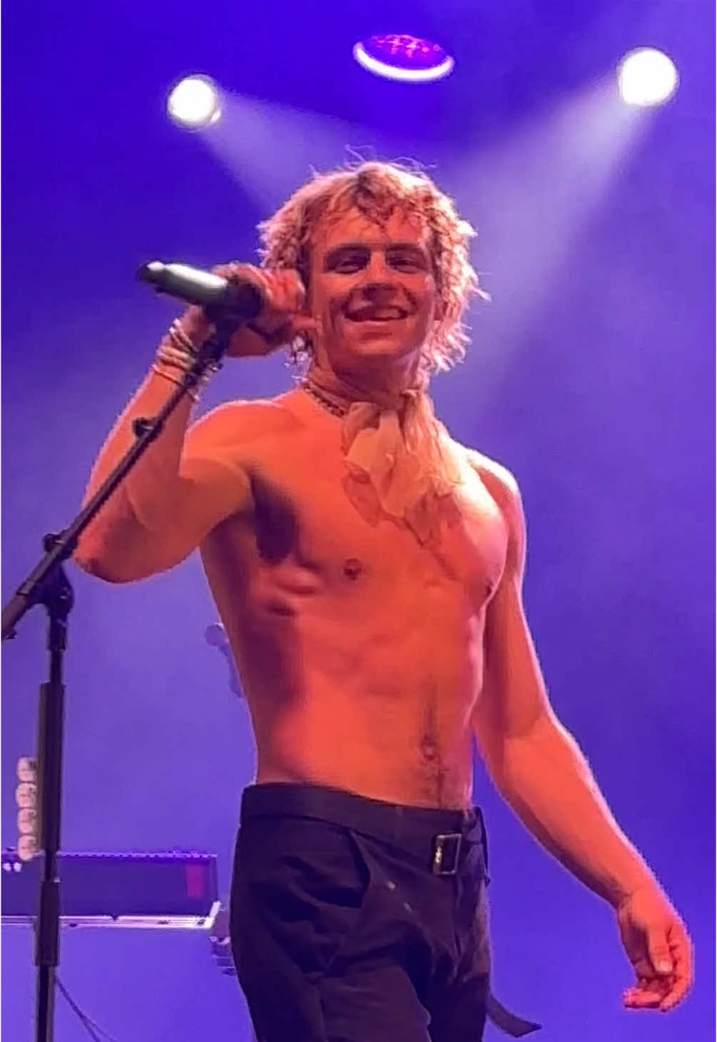 Ross Shor ily #rosslynch #obsessiontour #thedriverera #foryoupagе #fyp #sydney 