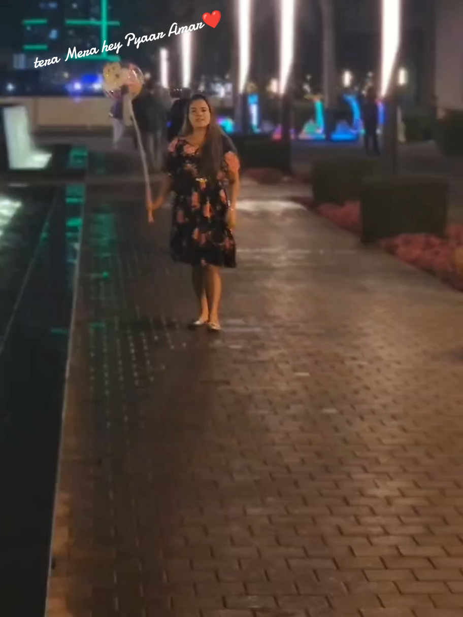 tera Mera hey Pyaar Amar❤️❤️ really heart touching song🥰🥰🥰touched #🇦🇪🇦🇪 #loveyouzindagi❤️ @Fuchee Njl @Rita Rijal miss you ambu🥰🥰@A #makeviralvideo 
