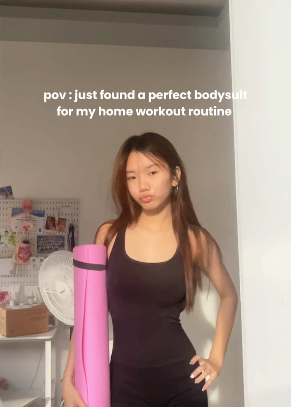 I’m so inlove with this bodysuit ! it made my body look so sexyyy, perfect for my everyday home pilates workout! #bodysuit #hottiediaryph #seamless #sexy #Fitness #exercise #workout 