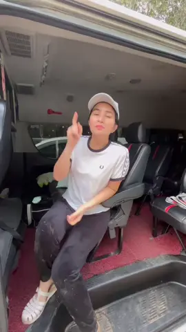 Terimakasih kak Kadek Devi sudah mempercayakan liburan di Banyuwangi bersama kami. Kami tunggu kedatanganya di Banyuwangi Kembali. #liburan #liburanbanyuwangi #wisatabanyuwangi #pulaumerah #pulaumerahbanyuwangi #sewamobil #sewamobilbanyuwangi 