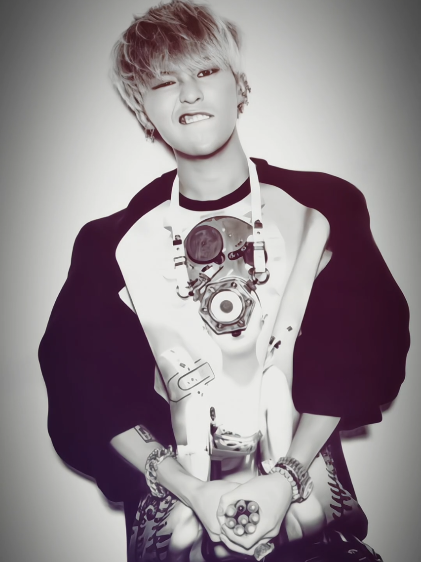 giơ chân lên =)))🔫 #gdragon #kwonjiyong #gd #bigbang #viral #kpop 
