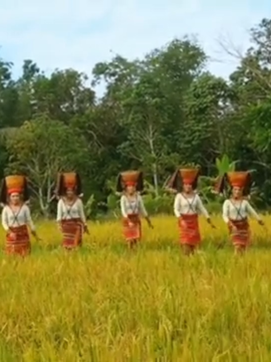 The Kalingga borrowed the beautiful word Ragragsakan from the Ilocano, which means 
