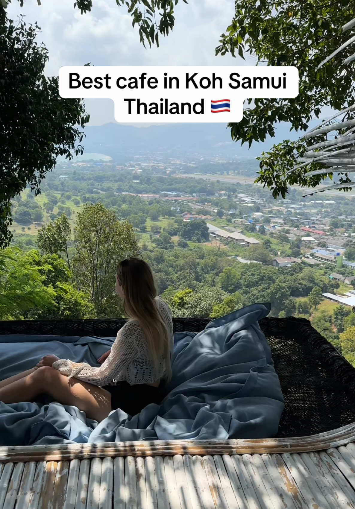 I’ve heard some amazing things about this cafe in Koh Samui so let’s see if it’s actually worth it