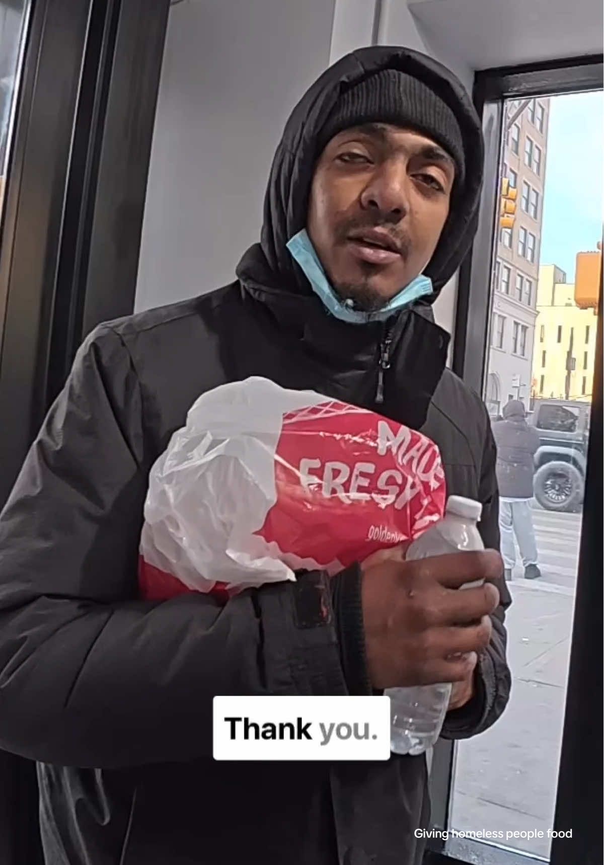 Handing out food to hungry people . . . . #homeless #massfollowing #followme #kindness #helpingothers #givingback #hungry #creatorsearchinsights 