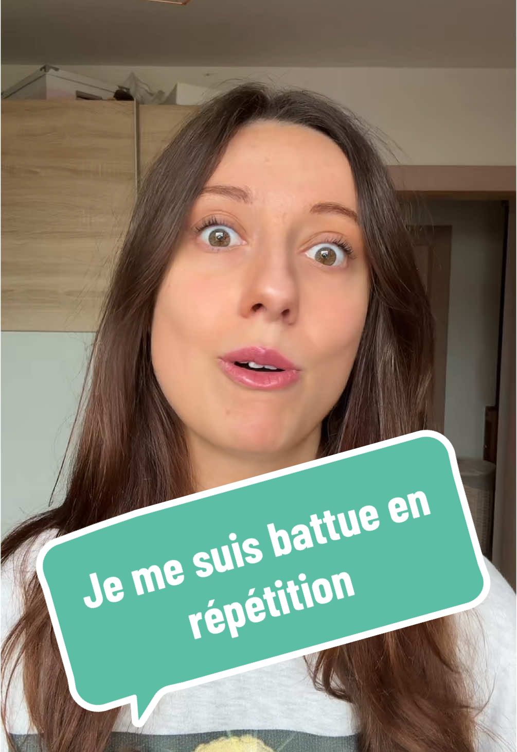 Je me suis battue avec une amie en répétition 😮‍💨 jeu de mains jeu de vilains 👿  #storytime #anecdote #amis #violence #conflit #comedien #artiste #repetition #coup 