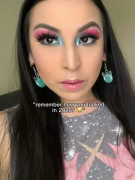 I feel I ate the bright makeup though tooooo. I can pull both off 🙂‍↔️😏 #makeup #makeuptutorial #makeuphacks #makeuptips #makeuptransformation #CapCut 