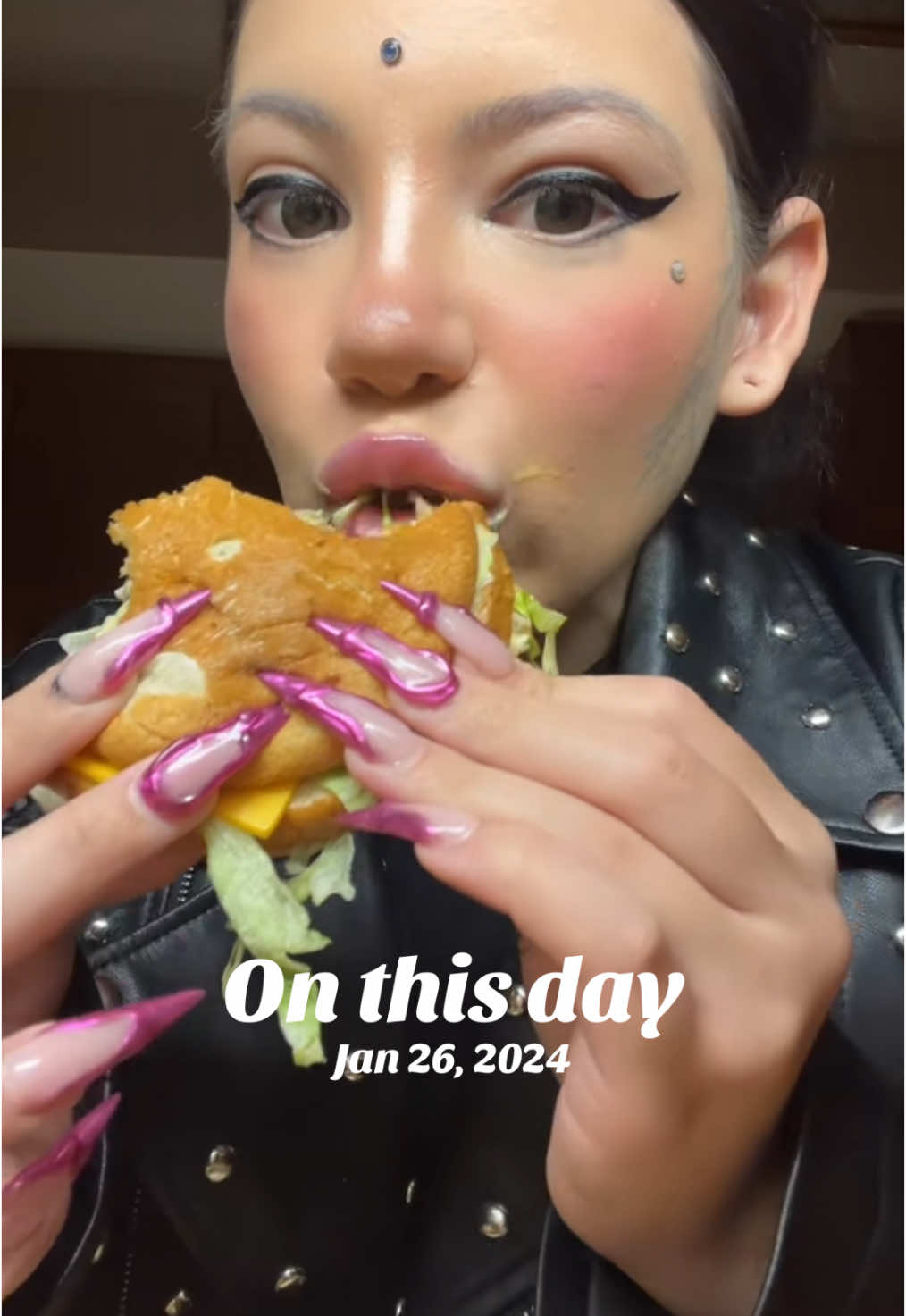 #onthisday #mcdonalds #bigmac #mukbang #mukbangeatingshow #notalking #asmreating 