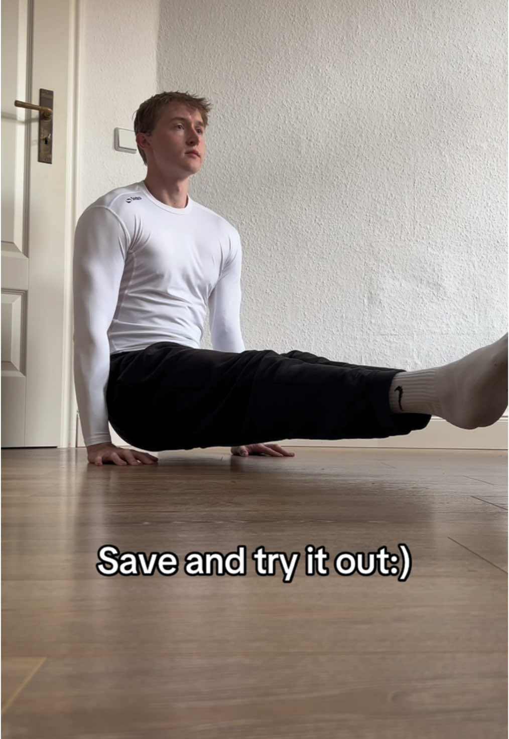 L-sit exercises #calisthenics #lsit #lsittutorial 