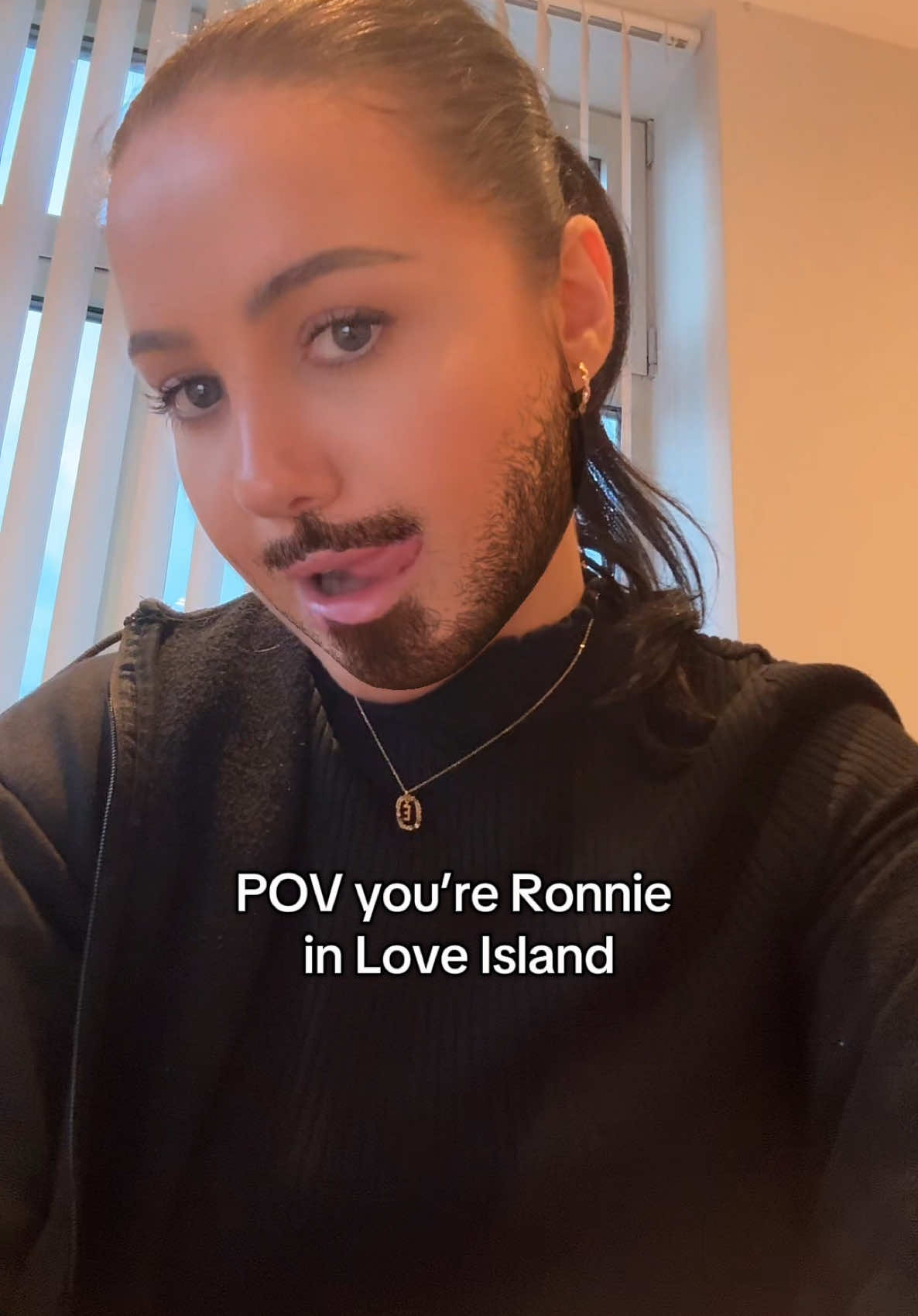 Someone get this man some Vaseline #ronnie #vaseline #loveislanduk #LoveIsland #loveisland2025 #fyp #foryou 