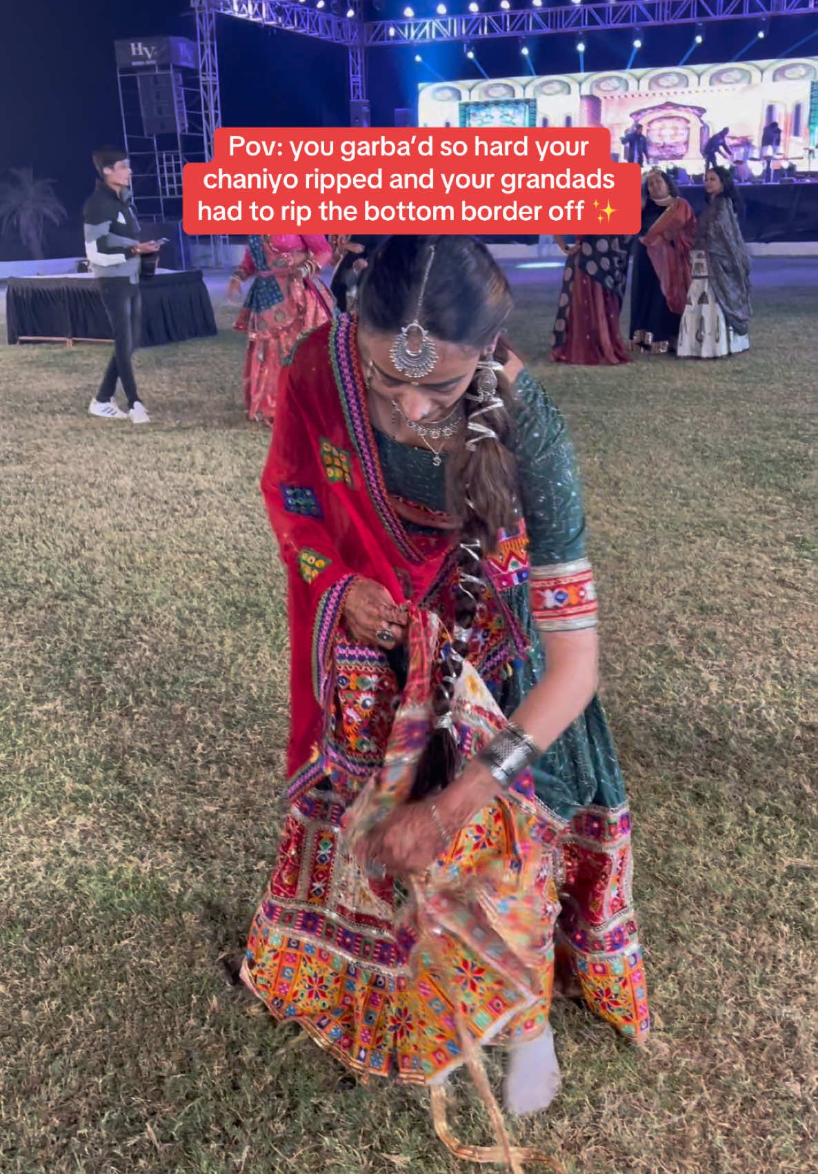 When your chaniyo rips whilst playing garba 💔 #garba #chaniyacholi #fyp #indian #gujarati #gujju #sangeet #dancing #dandiya #raas #hindu #navrati #lehenga #desi #browntiktok #jhumka 