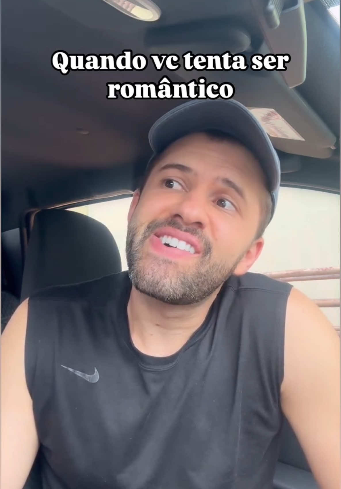 Quem a gente quer enganar?🤣🤣 #engracado #humortiktok #nocarro #casal 