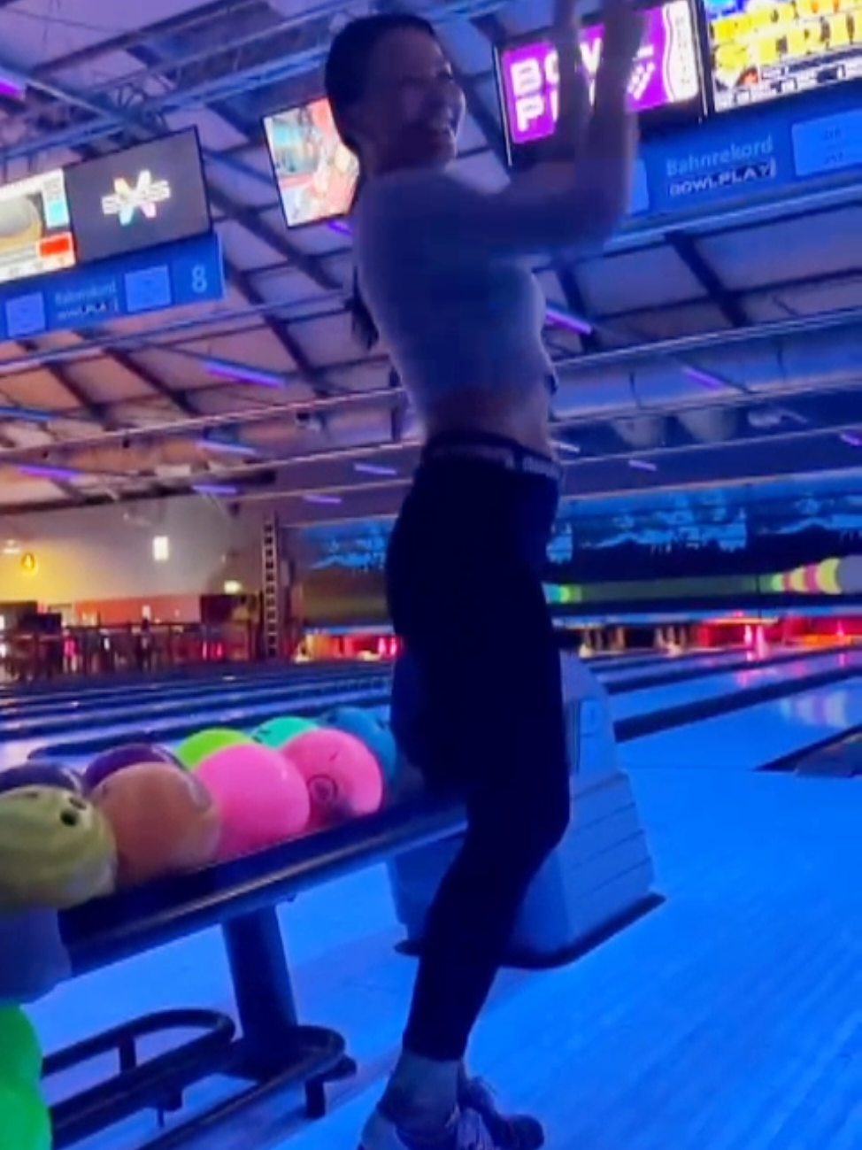 #любимыеигры #боулинг #bowlinggermany #bowlingberlin #FavoriteGames 