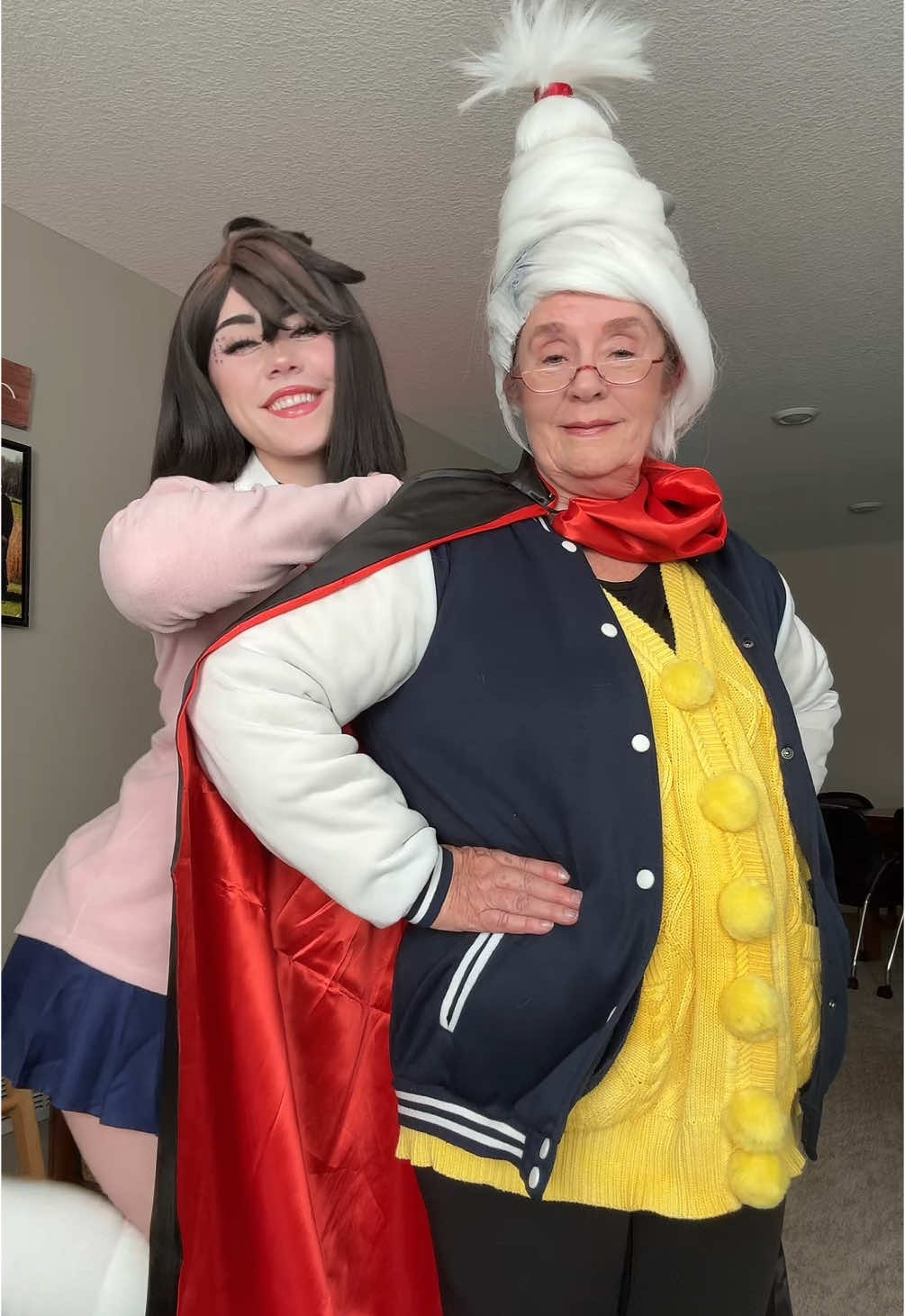 I love getting people to try it hehe #dandadan #grannyseiko #momoayase #cosplay 