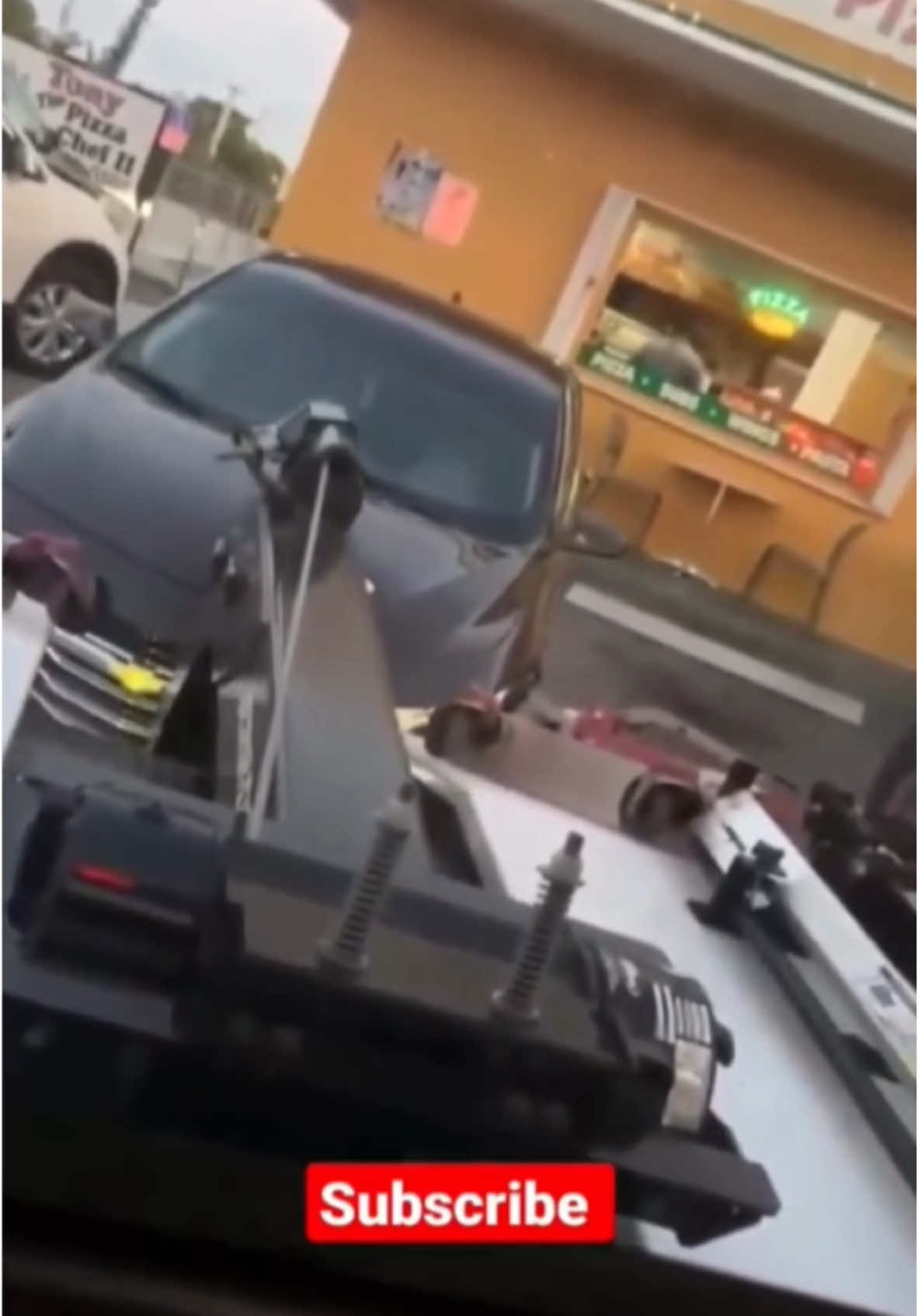 Man the way he took off 😂✌🏾 #repo #automobile #towtruck #towlife #goat #approved 🐐