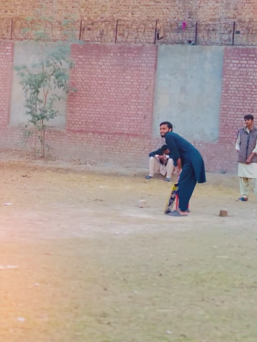 #Cricket #cricketworldcup #cricketlove #ایک محفل میں ٫ کئی محفلیں ہوتی ہیں شریک  جس کو بھی پاس سے دیکھو گے ، اکیلا ہو گا  ندا فاضلی #viralvideo #viralpostsonnet 