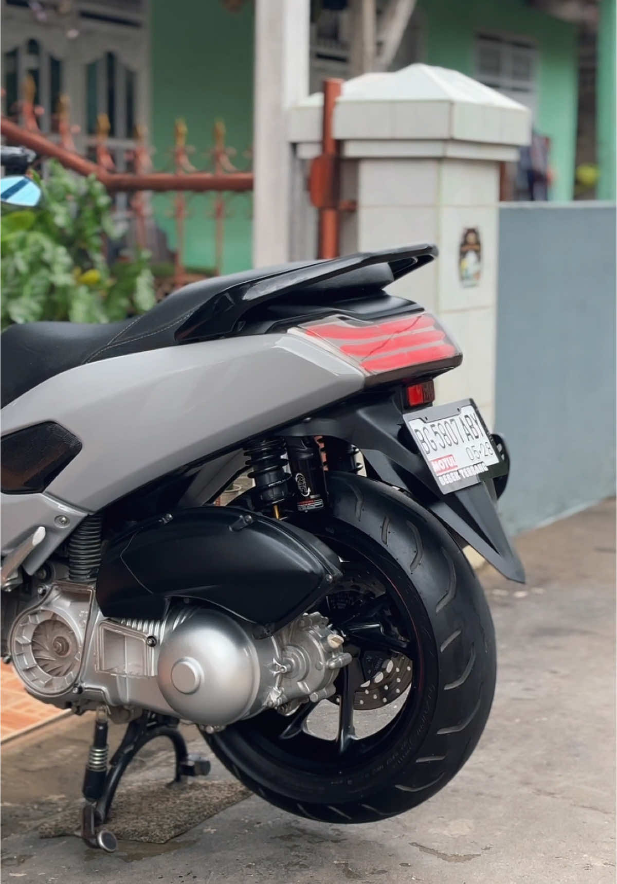 Ikan Hiu makan Lele Modif Simple aja Lee 👻🫶🏻🫶🏻 #nmaxnation#nmaxindonesia#nmaxmodification #nmaxold#nmaxgallery #maxirider_indo #nmaxviral #nmax #nmaxnations #nmaxmodification #nmaxindonesia #nmaxgallery #nmaxold #nmaxriders #maxifans #nmaxsocietyindonesia #maxifans_id #maxirider_indo #mynmax #nmaxmodifikasi #nmaxconcept #nmaxjourney #nmaxstreet #nmaxstreetracing #matichedonesia#jpa #pasukanmatic#ktc#ktcevo#ktcevoblackseries#fyp