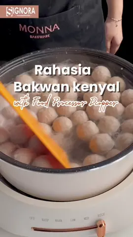 Wajib di save ✅🤩 buat kalian yang masih suka gagal bikin bakso/bakwan!! Hayo pasti masih suka bingung kan step by step cara bikin bakso/bakwan dari @monnasignora 😍 Nah di video kali ini kalian bisa ikutin step bu stepnya nih. Selain dari pemilihan daging yang bagus, kalian wajib punya Food Processor Dcopper dari Signora ✨🥰 dijamin bakso kalian bakalan kenyal dan sehat tentunya~ Tunggu apalagi, mau bikin bakso kenyal dan sehat Cus check out dulu Food Processor Dcoppernya 😆 #signoraid #signoraproduk #foodprocessor #foodprocessorsignora #hobimasak #resepbakso #resepbaksomonnaang #resepmonnaang #videoresep #videomasak #EnergiKuatTiapLangkah 