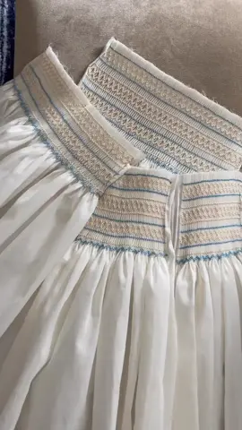 #handmade #embroidery #princess #smocking #smockingtop #modabebe #childrensprincess #vesidobebe #smocked #handsmocked #girldress 