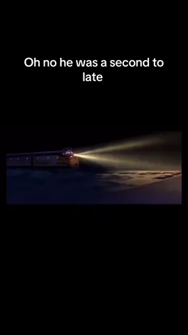 Lighting mccrash #kato #lightingmcqueen #kachow #modeltrains #trains #traincrash #crash 