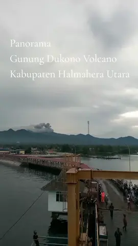 #gunung dokuno valcono Halmahera Utara mengeluarkan abu vulkanik 