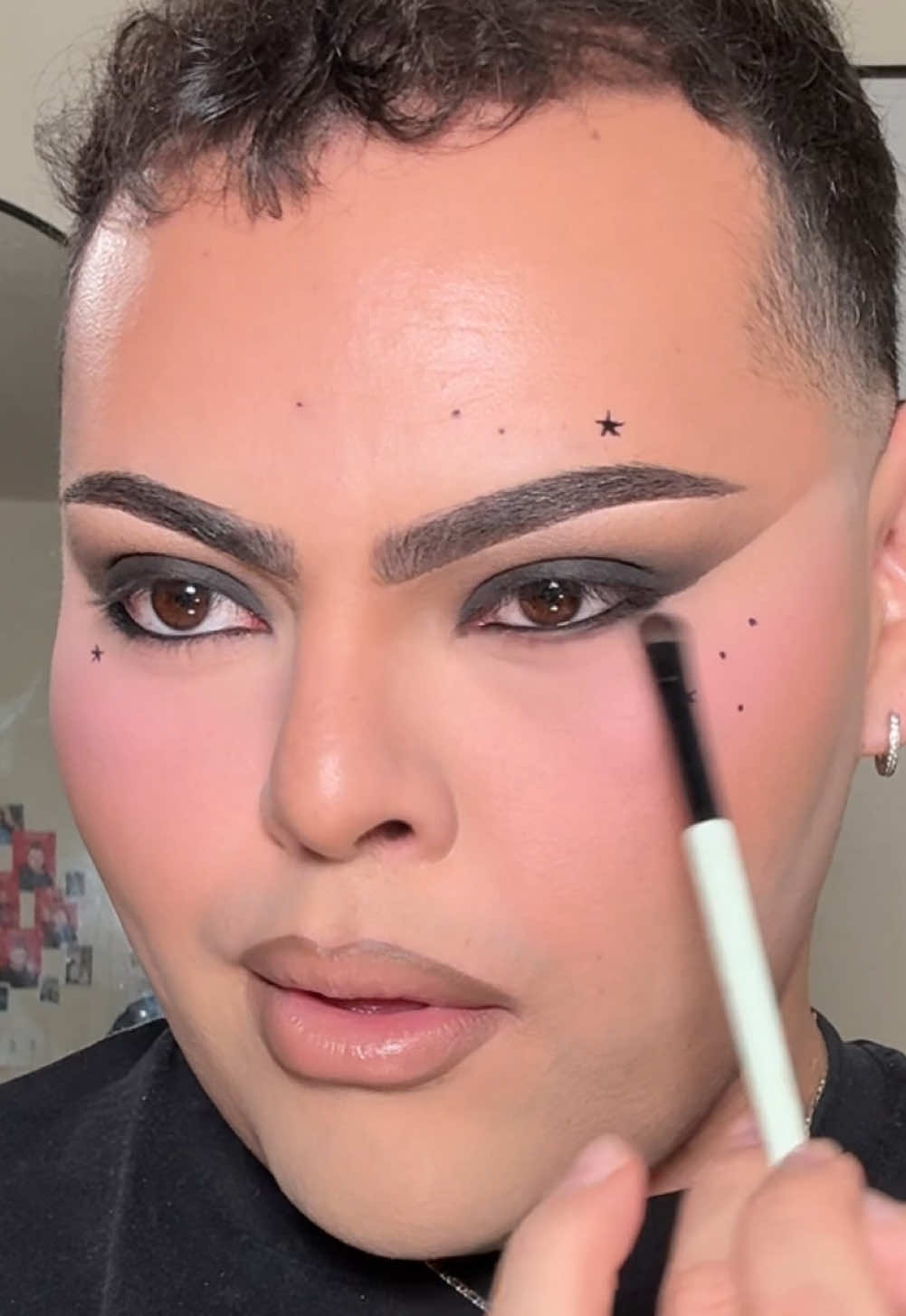 BLACK SMOKY EYESHADOW FOR HOODED EYES 🖤🙂‍↔️ hi guys omg it’s been a HOT second but I’m back and hope y’all’s enjoy this toot 🥹🙏🏼❤️  Happy Monday love yall 🫰🏻 @makeupbymario @meltcosmetics @urban decay @EXO Cosmetics #eyeshadow #eyemakeup #eyeshadowtutorial #eyemakeup #eyelook #eyemakeuptutorial #hoodedeyesmakeup 