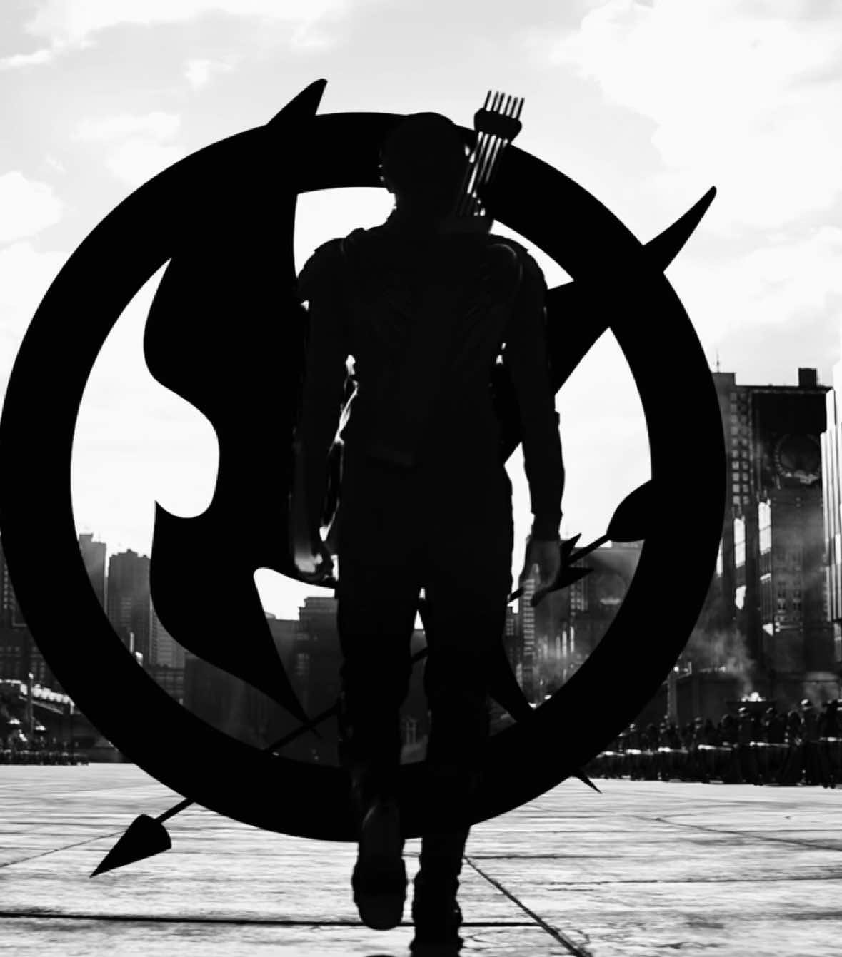 THE MOCKINGJAY #hungergames #katnisseverdeen #edit #premstyle @Aloboi 