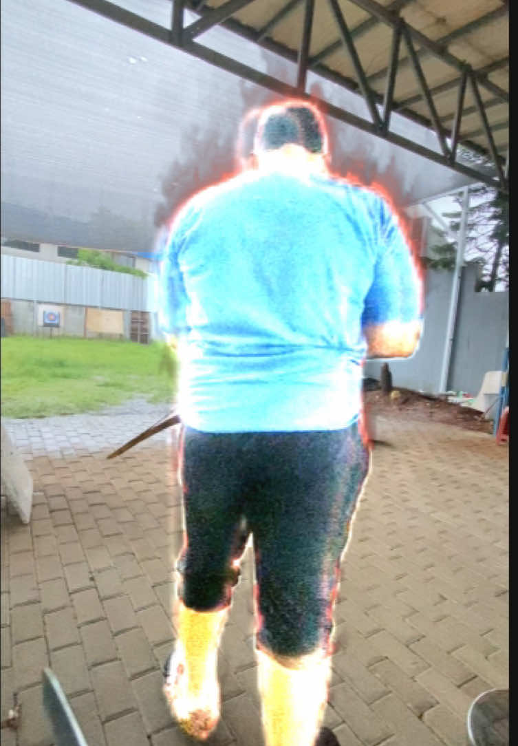 Memanah pakai effect api 🔥🔥🔥🔥🔥🔥🔥🔥 wkwkwkwk #capcut #panahan #horsebow #horsebowarchery #horsebowindonesia #memanah #fastshooting #bekasi #bekasiarcher #panahanbekasi #dynamicarcherychallenge #target #quiver #archery #fire #effec #fireeffect 