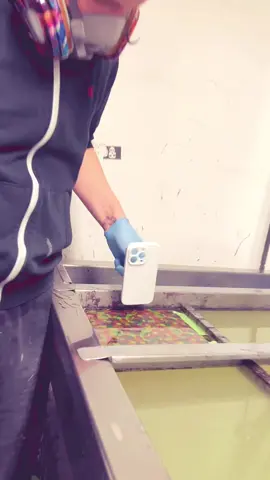 Hydro Dipping IPhone Cover #satisfying #hydrodipping 