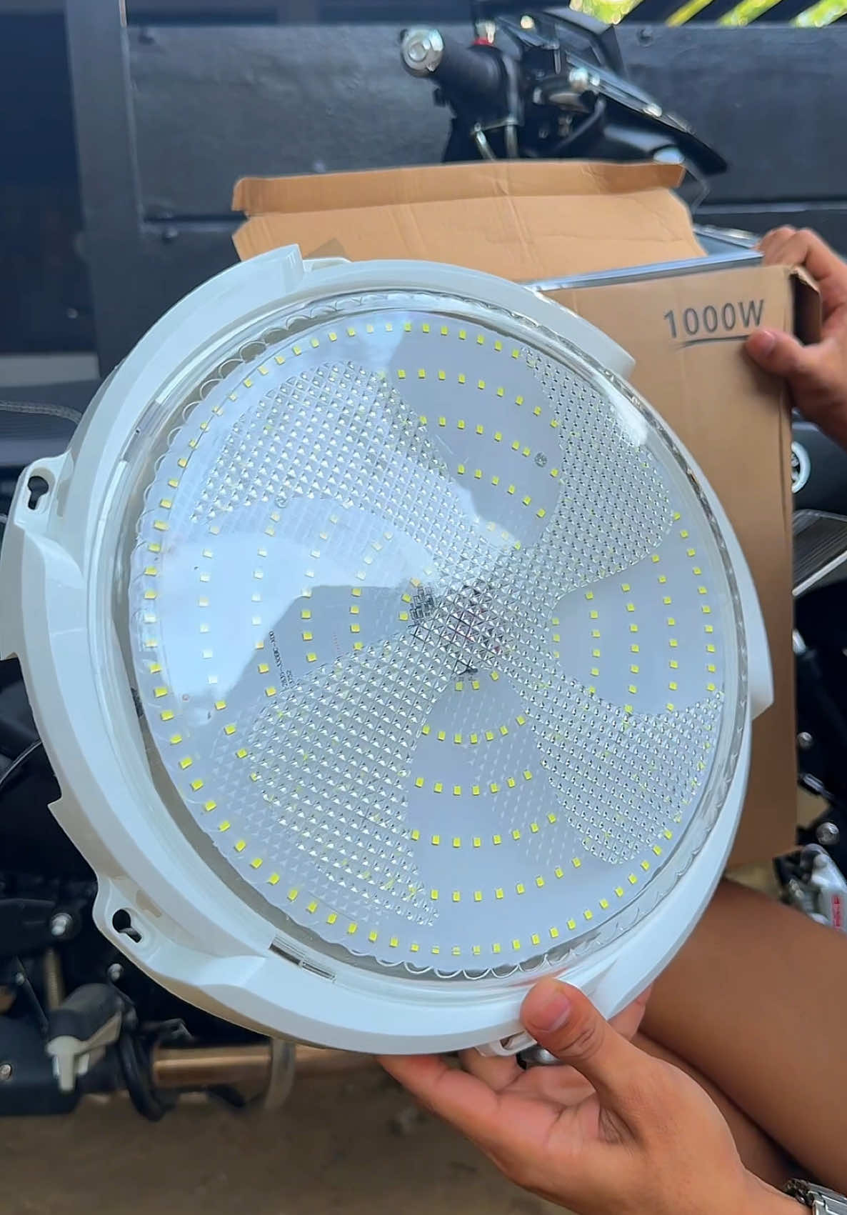 1500W Solar ceiling light solar light outdoor waterproof Buy Take 1 solar light indoor light LED #solar #ceilinglight #waterproof #solarlight 