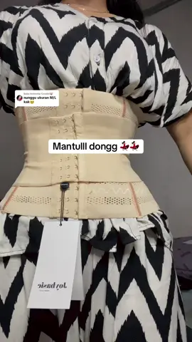 Membalas @Cerollin🤡 hayukk udahh readyy langsung ambilll 💃🏻💃🏻 keburu habis #korset #korsetviral #korsetperut #korsetperutbuncit #saalshop27 