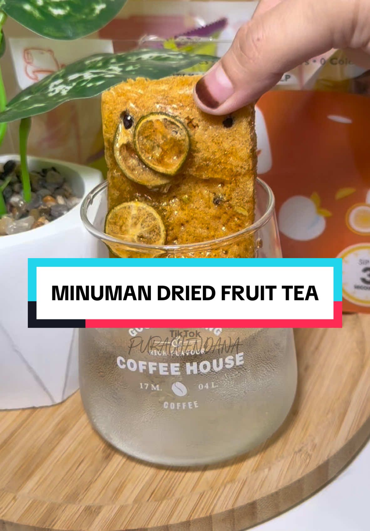 minuman dried fruit tea yang sedap dan menyegarkan. cara penyediaan pon sangat mudah. sekotak ada 2 flavour. #fruittea #driedfruittea #cupylife 