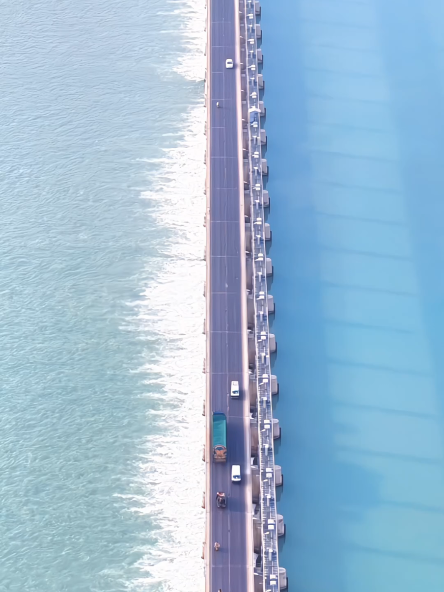 Jinnah Barrage, Mianwali  #viralpakistan🇵🇰 #viralvideos #plzsupport #foryoupage #plzviral #jinnahbarrage #mianwali 