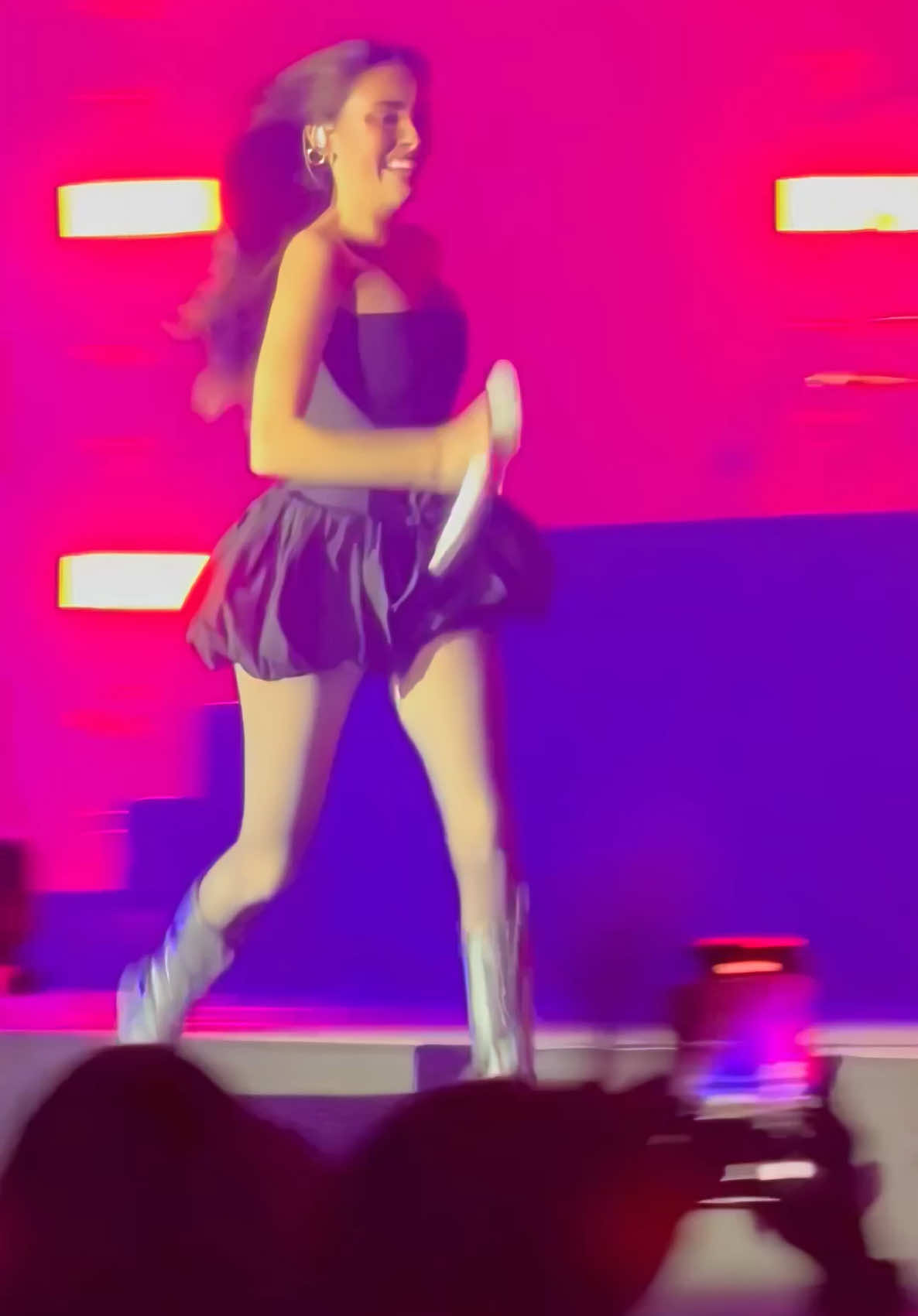 Replying to @~ All that, despite having a broken toe and a fractured foot 😭 #madisonbeer #foryoupage #fyp #spinnintour 