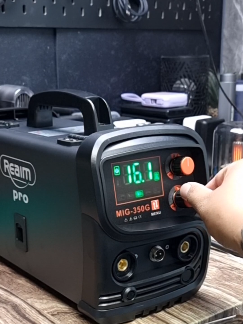 Reaim Mig-350g pro !!! #weldingmachine #welding #migwelding #tigwelding #mmawelding #fyp #foryou 