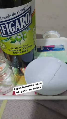 Especialmente para el pelo en pausa