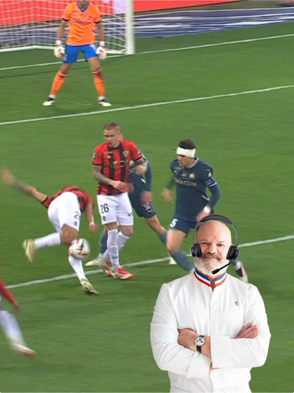 Philippe Etchebest joue les commentateurs 👨‍🍳 #sportstiktok #football #Ligue1 #Ligue1McDonalds #OGCN #Nice #OM #fun #edit @OGC Nice @DAZN France @Philippe Etchebest 👨🏻‍🍳 