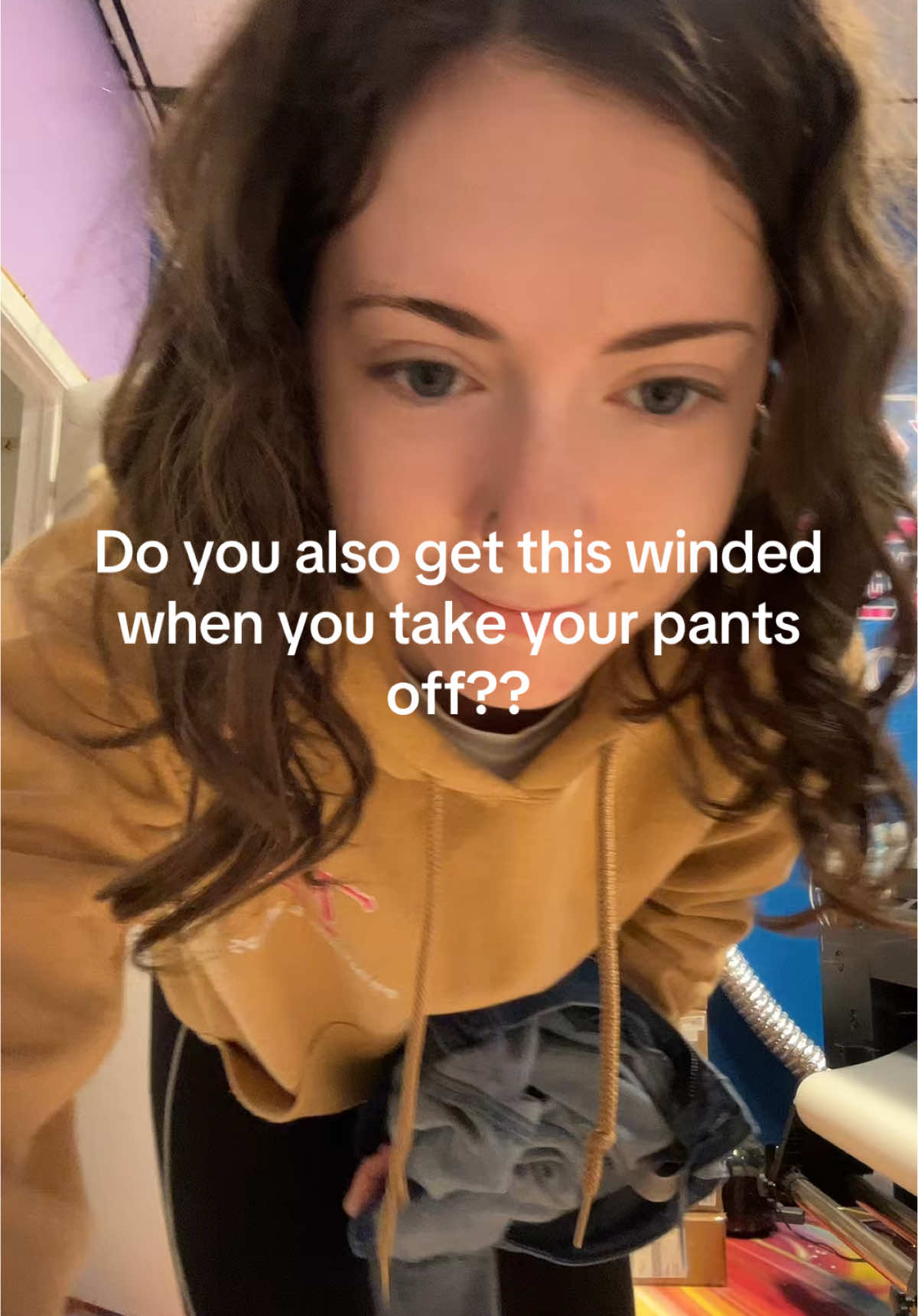 And that’s on being an anemic hundred pound girly !!  #hack #pantshack #LifeHack #fyp #leggings #leggingsoftiktok #jeans #leggingsoutfit #peaches #peach 